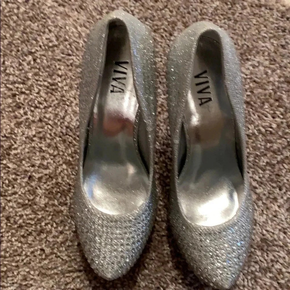 Sequins Round Toe High Heels Pumps - Picture 8 of 9